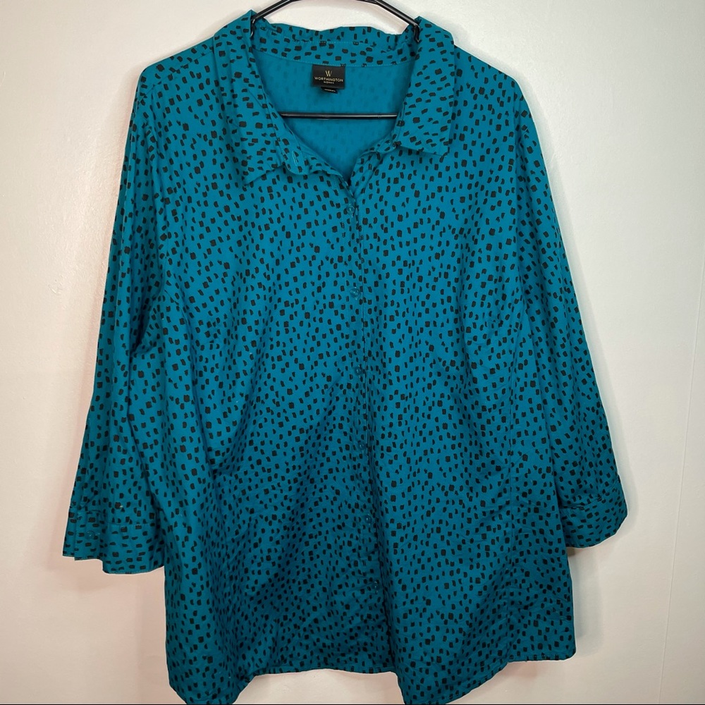 Worthington Blue and Black Button Down Shirt